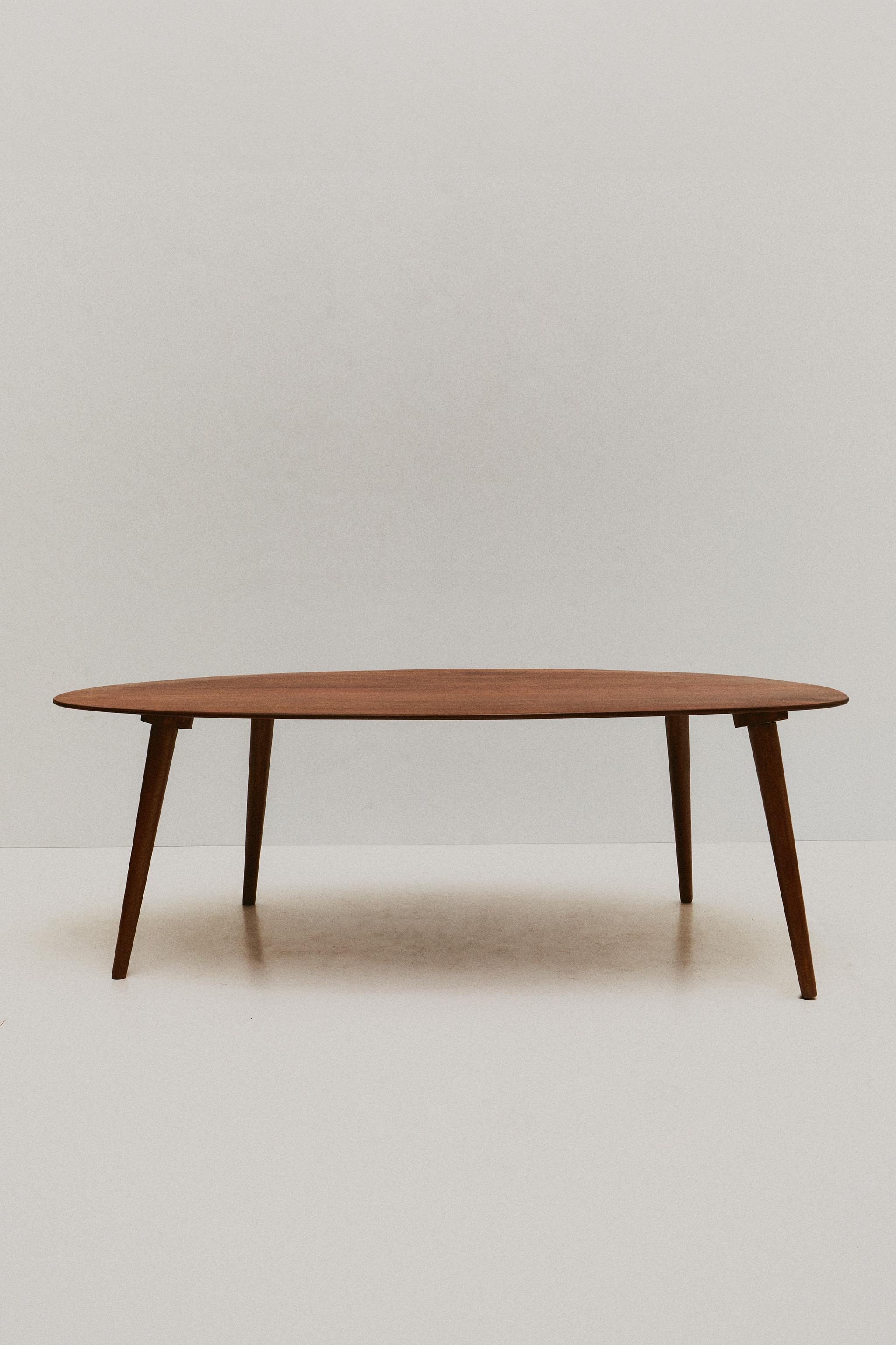BEVELED WOODEN COFFEE TABLE